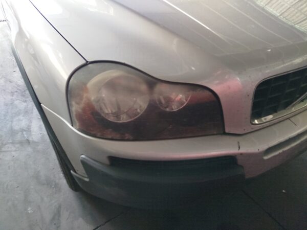 FARO DERECHO VOLVO XC90