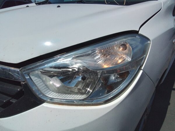 FARO IZQUIERDO DACIA LODGY