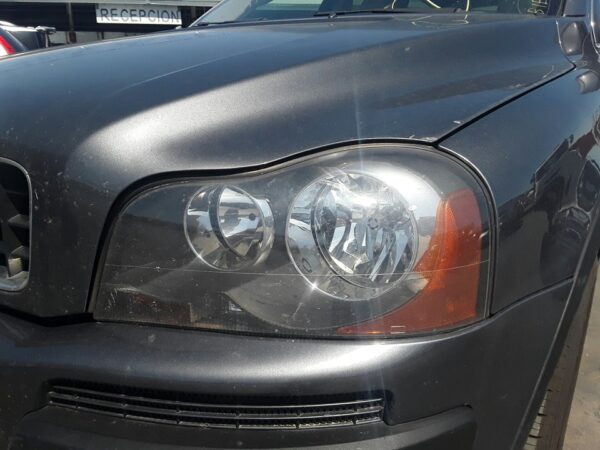 FARO IZQUIERDO VOLVO XC90