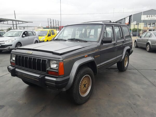 PARAGOLPES TRASERO JEEP CHEROKEE - Imagen 10
