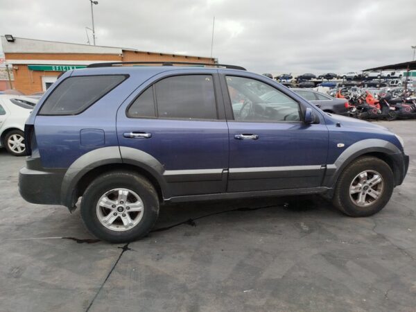 PUERTA TRASERA DERECHA KIA SORENTO - Imagen 3