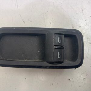 MANDO ELEVALUNAS DELANTERO IZQUIERDO  FORD FIESTA