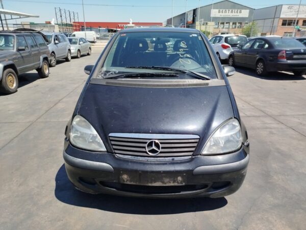 PUERTA DELANTERA DERECHA MERCEDES CLASE A - Imagen 2
