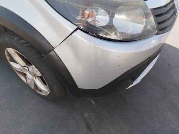 PARAGOLPES DELANTERO DACIA SANDERO