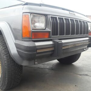PARAGOLPES DELANTERO JEEP CHEROKEE