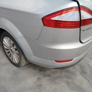 PARAGOLPES TRASERO FORD MONDEO BER.
