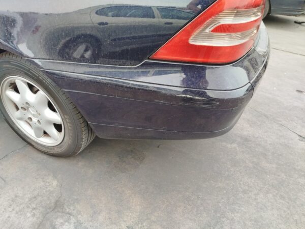 PARAGOLPES TRASERO MERCEDES CLASE C  BERLINA