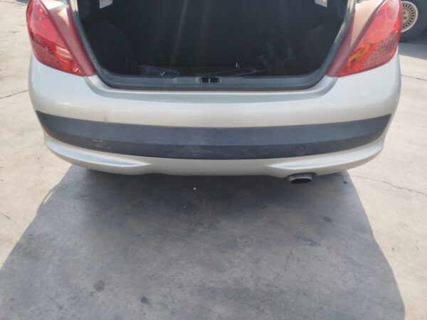 PARAGOLPES TRASERO PEUGEOT 207 - Imagen 3