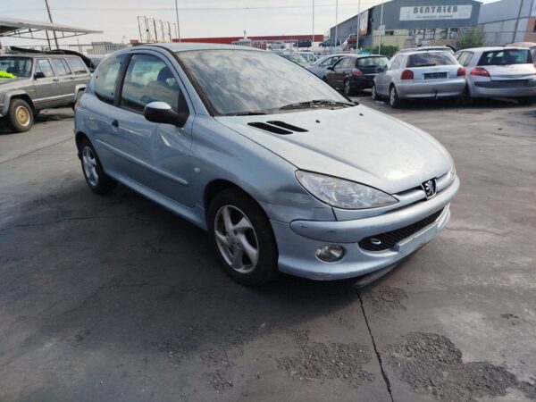 CAJA RELES / FUSIBLES PEUGEOT 206 BERLINA - Imagen 8