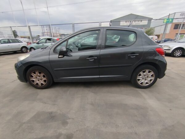 ALETA DELANTERA DERECHA PEUGEOT 207 - Imagen 7