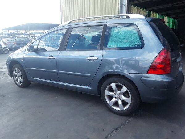 PARAGOLPES TRASERO PEUGEOT 307 BREAK/SW - Imagen 8