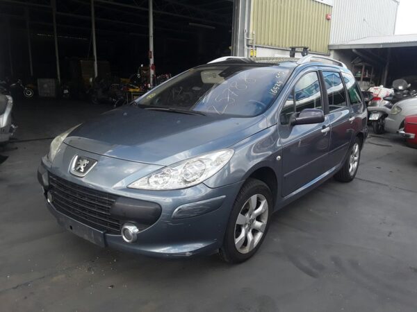 PARAGOLPES TRASERO PEUGEOT 307 BREAK/SW - Imagen 12
