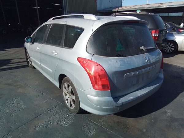 COLECTOR ADMISION PEUGEOT 308 SW - Imagen 8