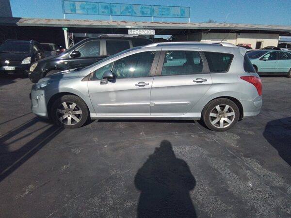 COLECTOR ADMISION PEUGEOT 308 SW - Imagen 13