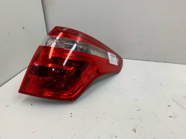 PILOTO TRASERO DERECHO CITROEN C4 PICASSO