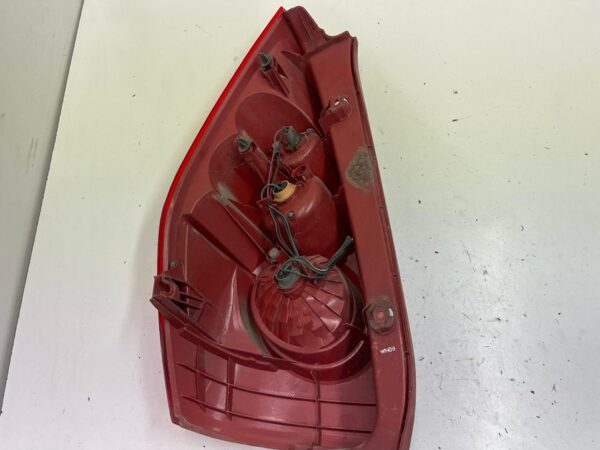 PILOTO TRASERO DERECHO MAZDA 5 BERL. - Imagen 2