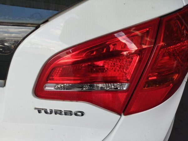 PILOTO TRASERO DERECHO INTERIOR OPEL MERIVA B