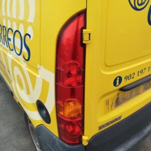 PILOTO TRASERO IZQUIERDO RENAULT KANGOO