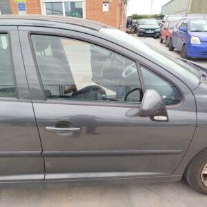 PUERTA DELANTERA DERECHA PEUGEOT 207