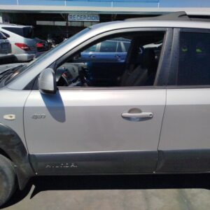 PUERTA DELANTERA IZQUIERDA HYUNDAI TUCSON