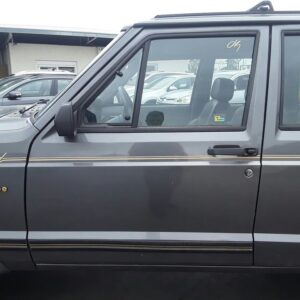 PUERTA DELANTERA IZQUIERDA JEEP CHEROKEE