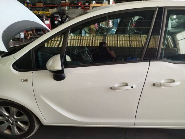 PUERTA DELANTERA IZQUIERDA OPEL MERIVA B