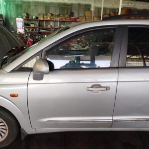 PUERTA DELANTERA IZQUIERDA SSANGYONG RODIUS