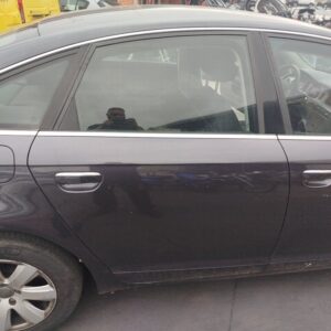 PUERTA TRASERA DERECHA AUDI A6 BERLINA