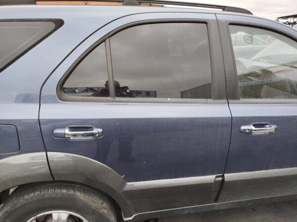 PUERTA TRASERA DERECHA KIA SORENTO