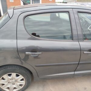 PUERTA TRASERA DERECHA PEUGEOT 207