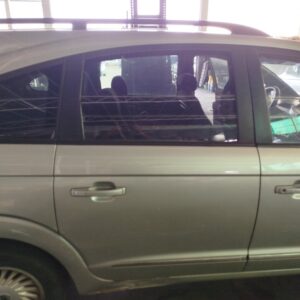 PUERTA TRASERA DERECHA SSANGYONG RODIUS