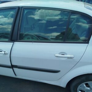 PUERTA TRASERA IZQUIERDA RENAULT MEGANE II CLASSIC BERLINA