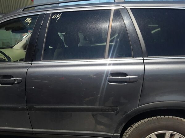 PUERTA TRASERA IZQUIERDA VOLVO XC90