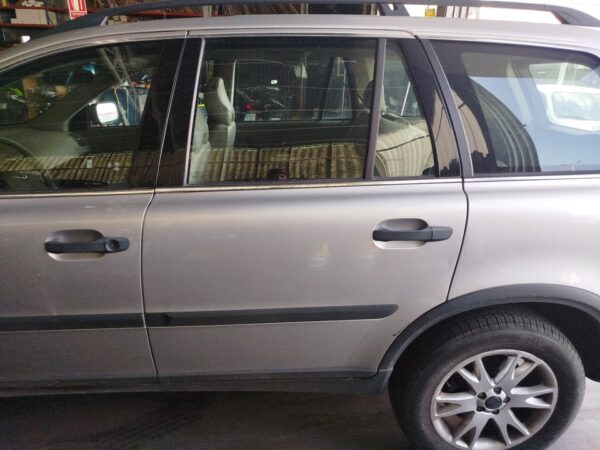 PUERTA TRASERA IZQUIERDA VOLVO XC90
