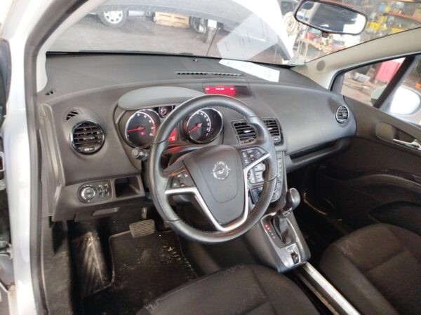 SALPICADERO OPEL MERIVA B