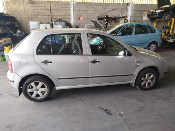 CERRADURA PUERTA DELANTERA DERECHA SKODA FABIA - Imagen 3