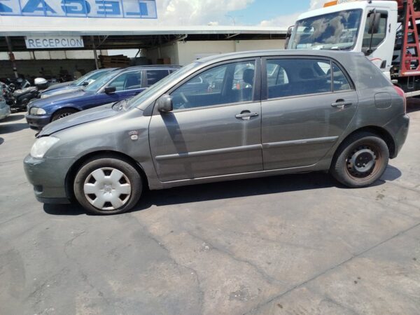 PILOTO TRASERO IZQUIERDO TOYOTA COROLLA - Imagen 7
