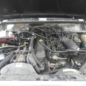 TRANSMISION DELANTERA DERECHA JEEP CHEROKEE