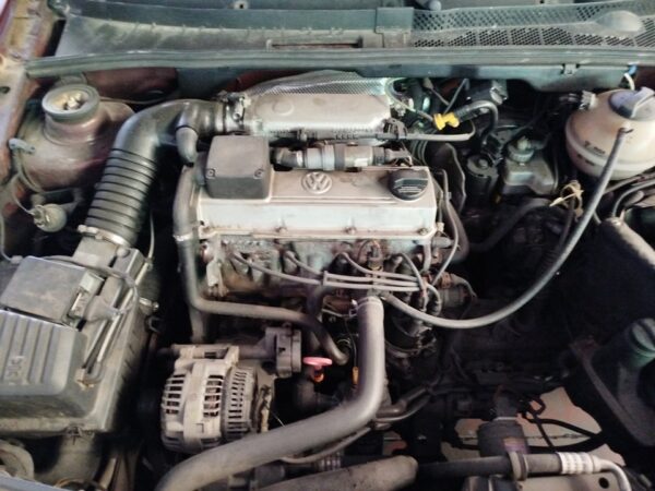 TRANSMISION DELANTERA IZQUIERDA VOLKSWAGEN GOLF III BERLINA