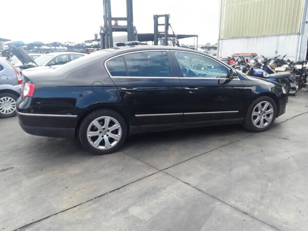 MODULO ELECTRONICO VOLKSWAGEN PASSAT BERLINA - Imagen 7