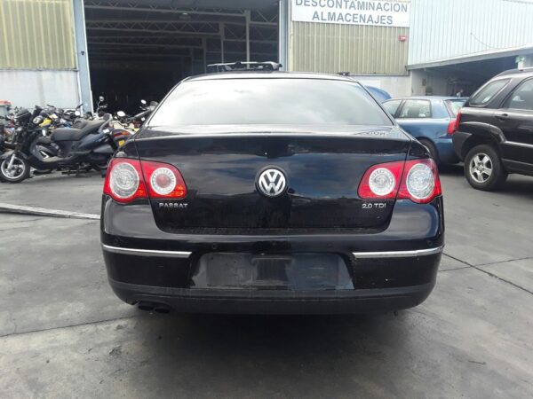 MODULO ELECTRONICO VOLKSWAGEN PASSAT BERLINA - Imagen 9