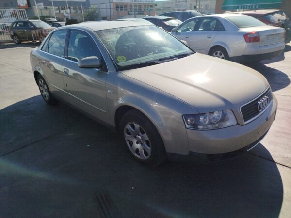 FARO DERECHO AUDI A4 BERLINA - Imagen 6