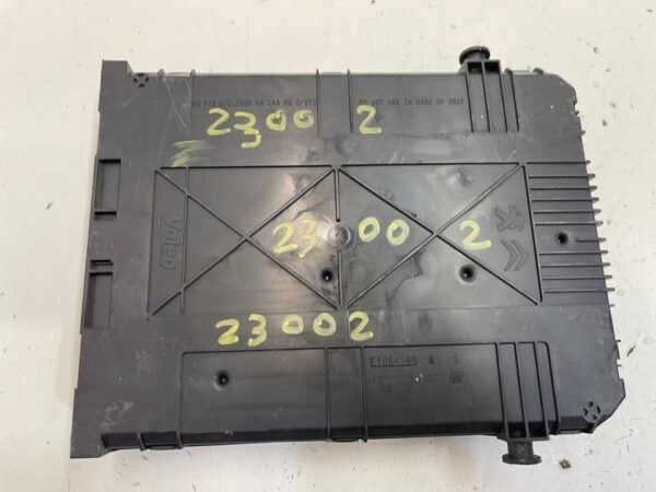 CAJA RELES / FUSIBLES CITROEN C4 PICASSO - Imagen 2