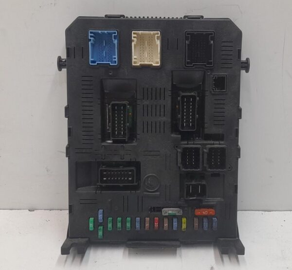 CAJA RELES / FUSIBLES CITROEN C5 BERLINA