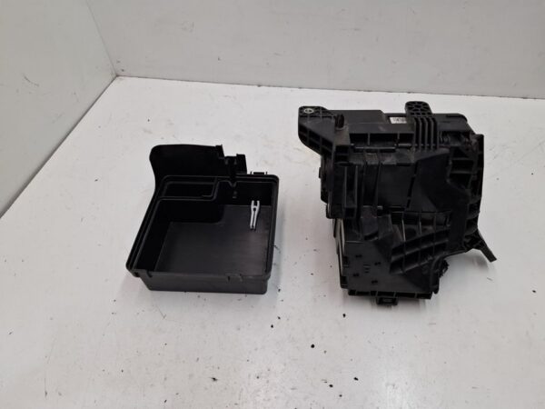 CAJA RELES / FUSIBLES HYUNDAI I30CW - Imagen 3