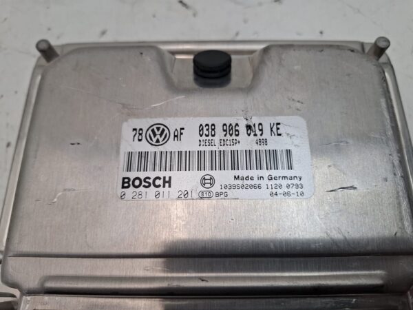 CENTRALITA MOTOR UCE VOLKSWAGEN PASSAT BERLINA - Imagen 2