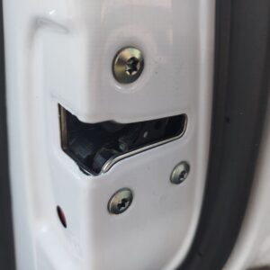 CERRADURA PUERTA TRASERA DERECHA  KIA SPORTAGE