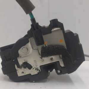 CERRADURA PUERTA TRASERA DERECHA  NISSAN QASHQAI