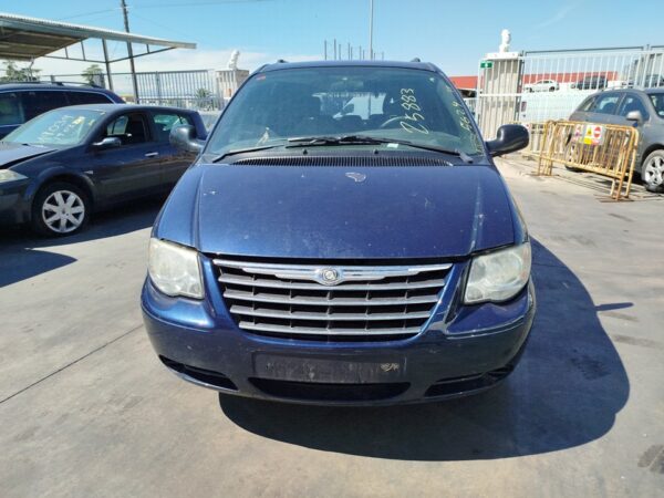 FARO DERECHO CHRYSLER VOYAGER
