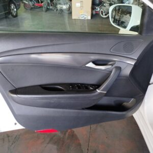 ELEVALUNAS DELANTERO IZQUIERDO HYUNDAI I40